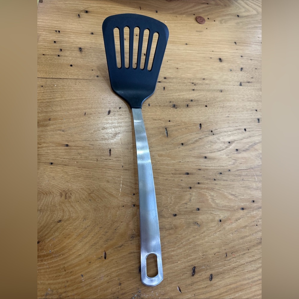 Black Nylon And Stainless Steel Curved Pancake Flipper Turner 12”